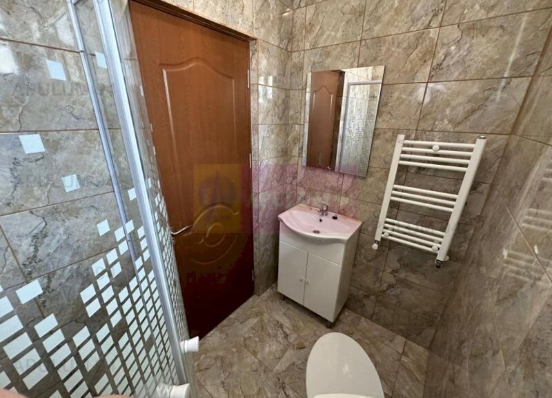 Vila P+1 sector 3, zona Mall Vitan | Locuinta sau firma