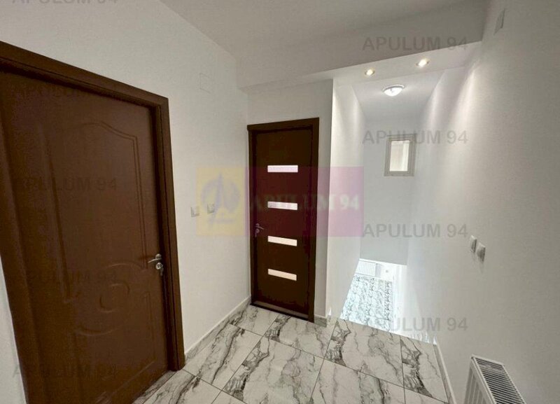 Vila P+1 sector 3, zona Mall Vitan | Locuinta sau firma